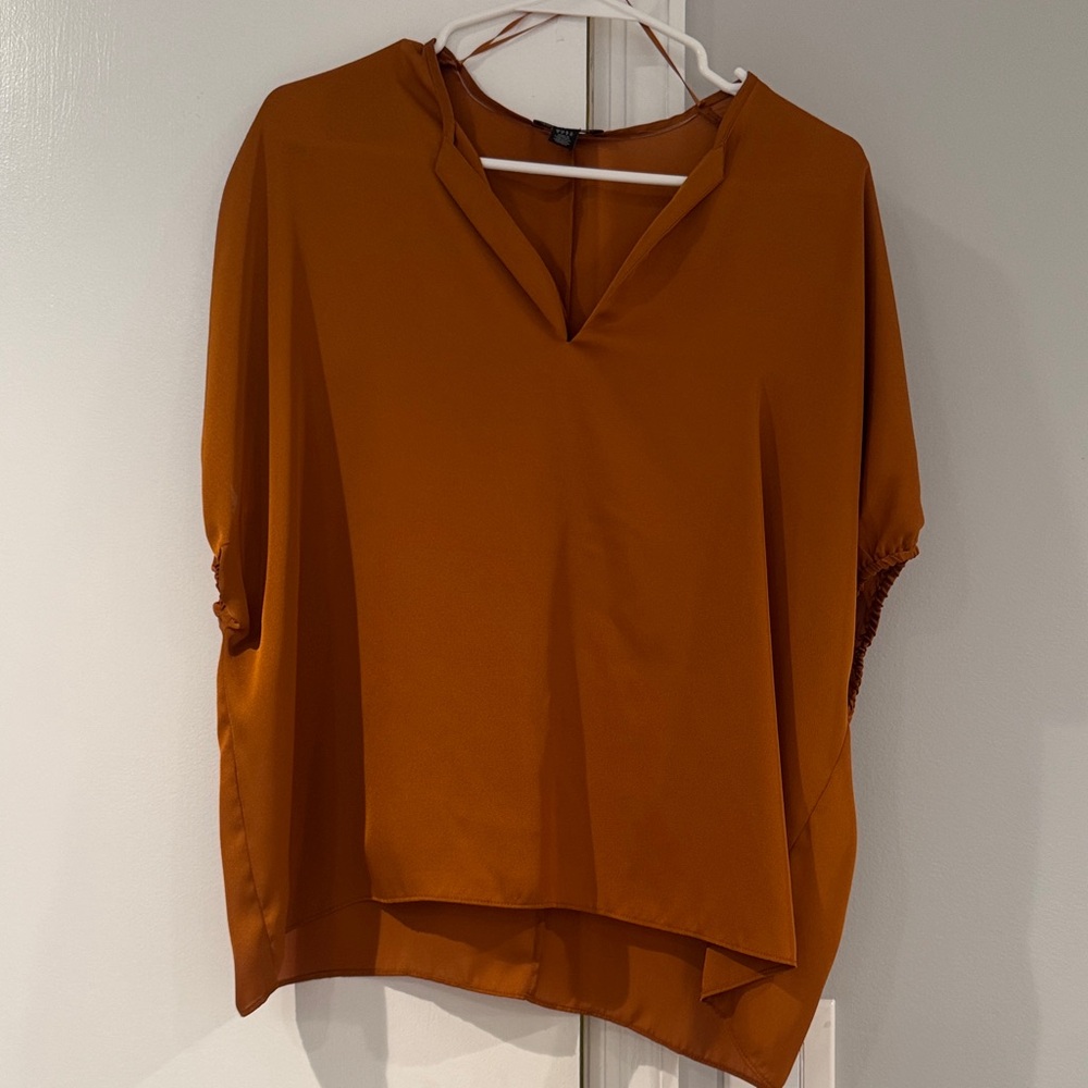 Elegant Women's Blouse